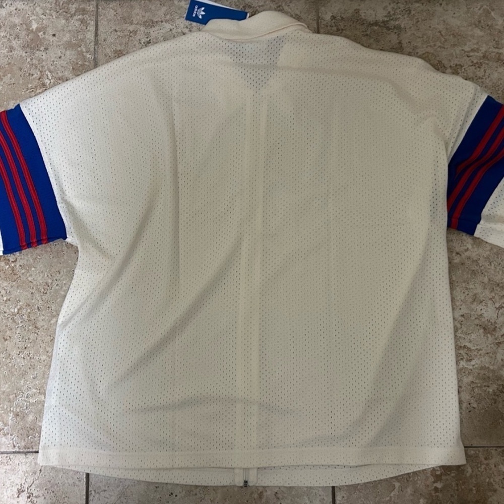 Adidas VINTAGE Shooting Top Basketball
Track Warmup Shirt RETRO - Picture 5 of 6